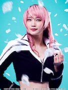 出口亜梨沙扮するリージュ・ルロワ。