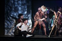 新宿梁山泊 第74回公演 テント版「少女都市からの呼び声」より。