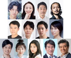 登場人物50数名を13人のキャストで、長塚圭史演出「アメリカの時計」