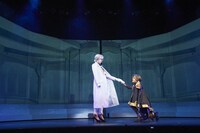 舞台 トワツガイ」より。