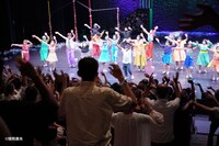 「Reborn-灰から芽吹く-」より。