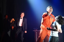 ゴツプロ！Presents 青春の会 第4回公演「熱海殺人事件」より。（撮影：渡邉和弘）