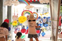 「でっかぁーーい窓ガラスにみんなで絵を描こう!! & 消そう!! VOL.11 2023」イメージ