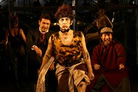 音楽劇「ある馬の物語」より。（撮影：細野晋司）