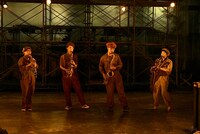 音楽劇「ある馬の物語」より。（撮影：細野晋司）