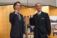 左から中村七之助、中村勘九郎。