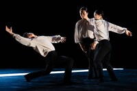 「Floating Field」より。（撮影：遠藤龍）