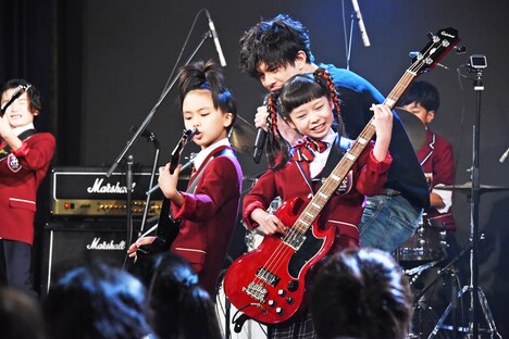 ミュージカル「スクールオブロック」プレライブイベントの様子。