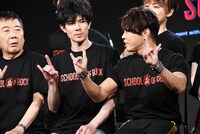 左から鴻上尚史、柿澤勇人、西川貴教。