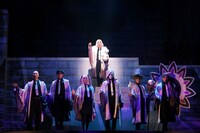 「『マッシュル-MASHLE-』THE STAGE」より。