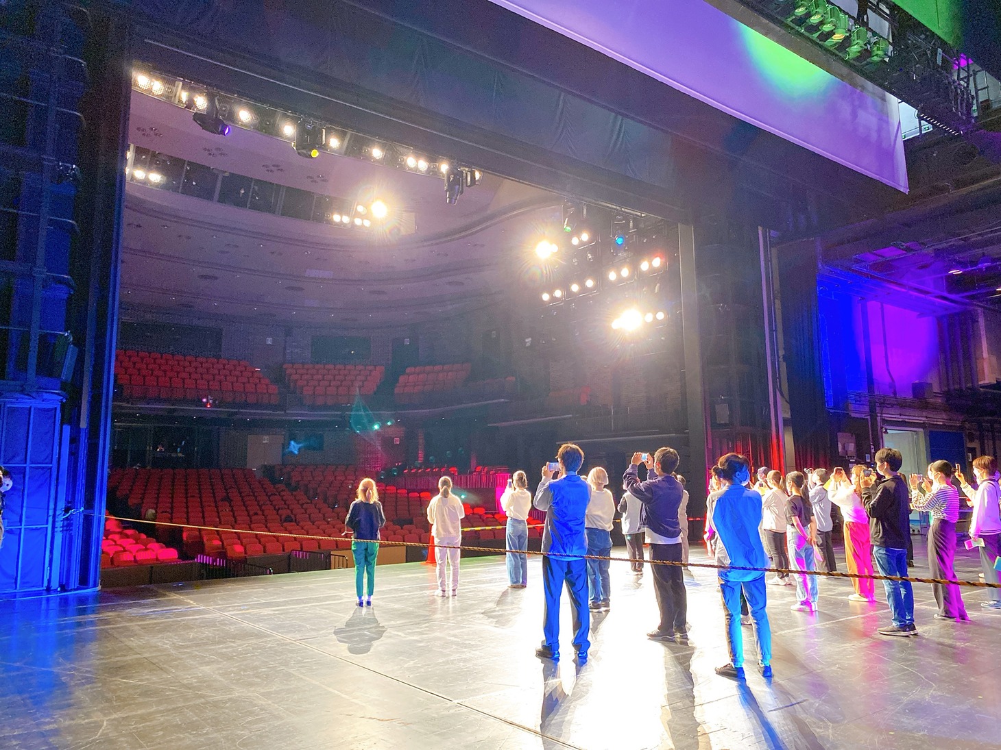 過去の東京芸術劇場バックステージツアーより。