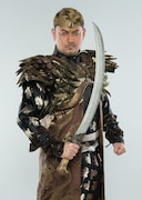 藤本隆宏扮する金角。