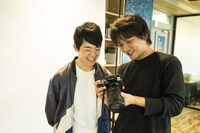 Revieの代表取締役CEOである中沢弘樹さん（左）と竪山隼太。（撮影：平岩享）