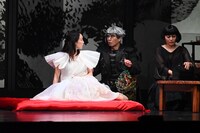 THEATER MILANO-Za オープニングシリーズ COCOON PRODUCTION 2023「少女都市からの呼び声」より。