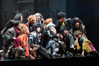 THEATER MILANO-Za オープニングシリーズ COCOON PRODUCTION 2023「少女都市からの呼び声」より。