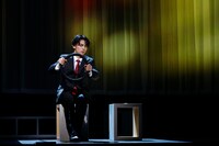 CONTEMPORARY STAGE「ケイ×ヤク」より。（撮影：小境勝巳）