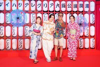 左から内田絢子、落合健太郎、マーキーさん、meme。