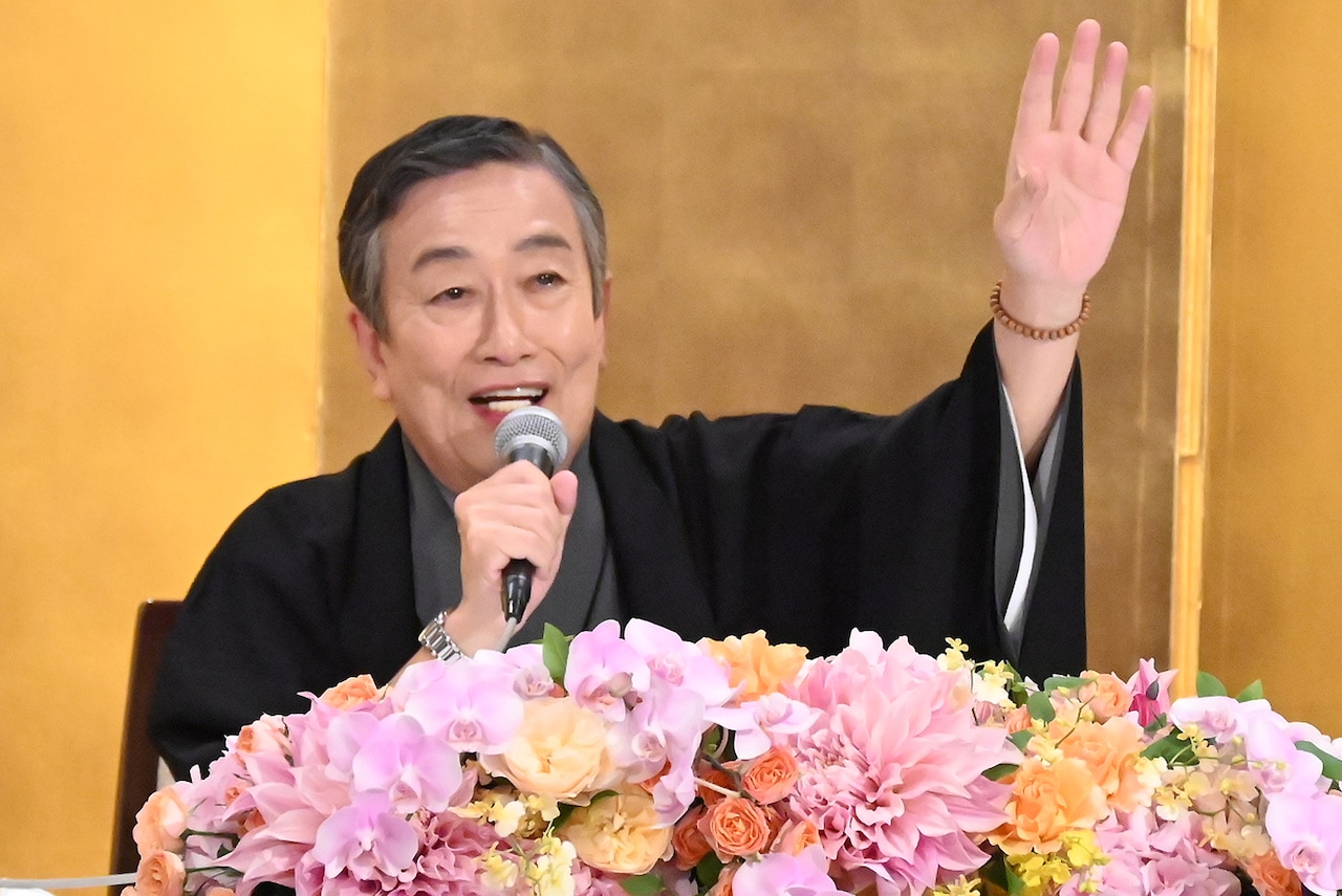 人間国宝・六代目 中村歌右衛門 限定450部 24番 小学館 上下巻 昭和61年 人間国宝・六代目 中村歌右衛門 限定450部 24番 小学館 上下巻