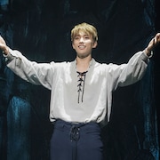 主演ドギョム追う、韓国ミュージカル「エクスカリバー」ドキュメンタリーをアンコール上映