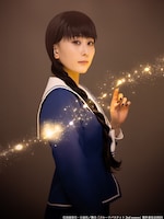 中村裕香里扮する花島咲。