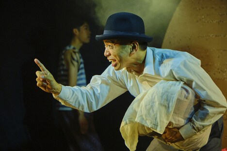 劇団印象-indian elephant- 20周年記念 第30回公演「犬と独裁者」より。