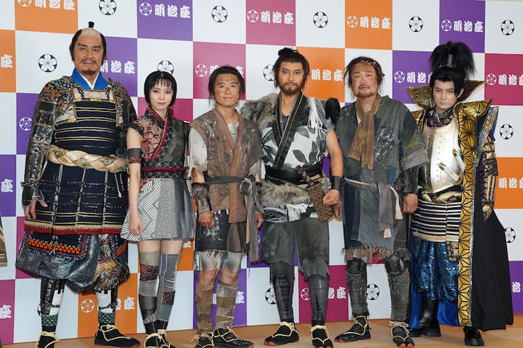 黒澤明 隠し砦の三悪人 パンフレット 本物か？ 丸い