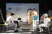 範宙遊泳「バナナの花は食べられる」より。（撮影：雨宮透貴）