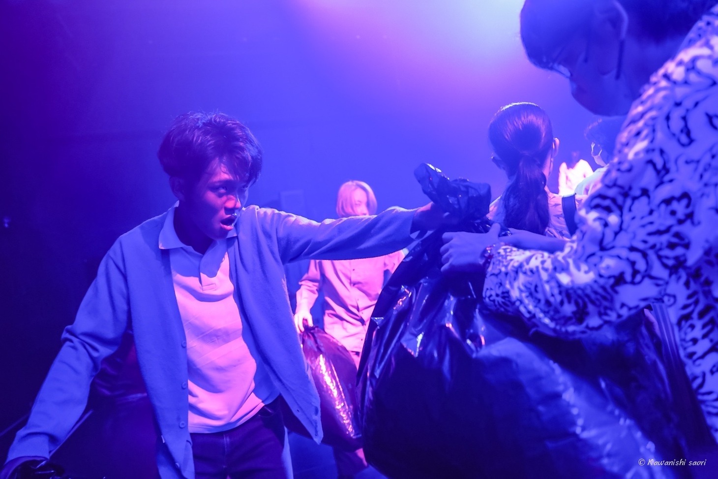 劇団壱劇屋 15th year「Re:Play」02 本公演「空間スペース3D」より。