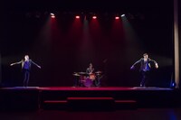 ニヴァンテ「ライトな兄弟」より。