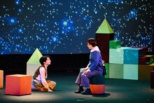 青年団「銀河鉄道の夜」より。（撮影：金子愛帆）