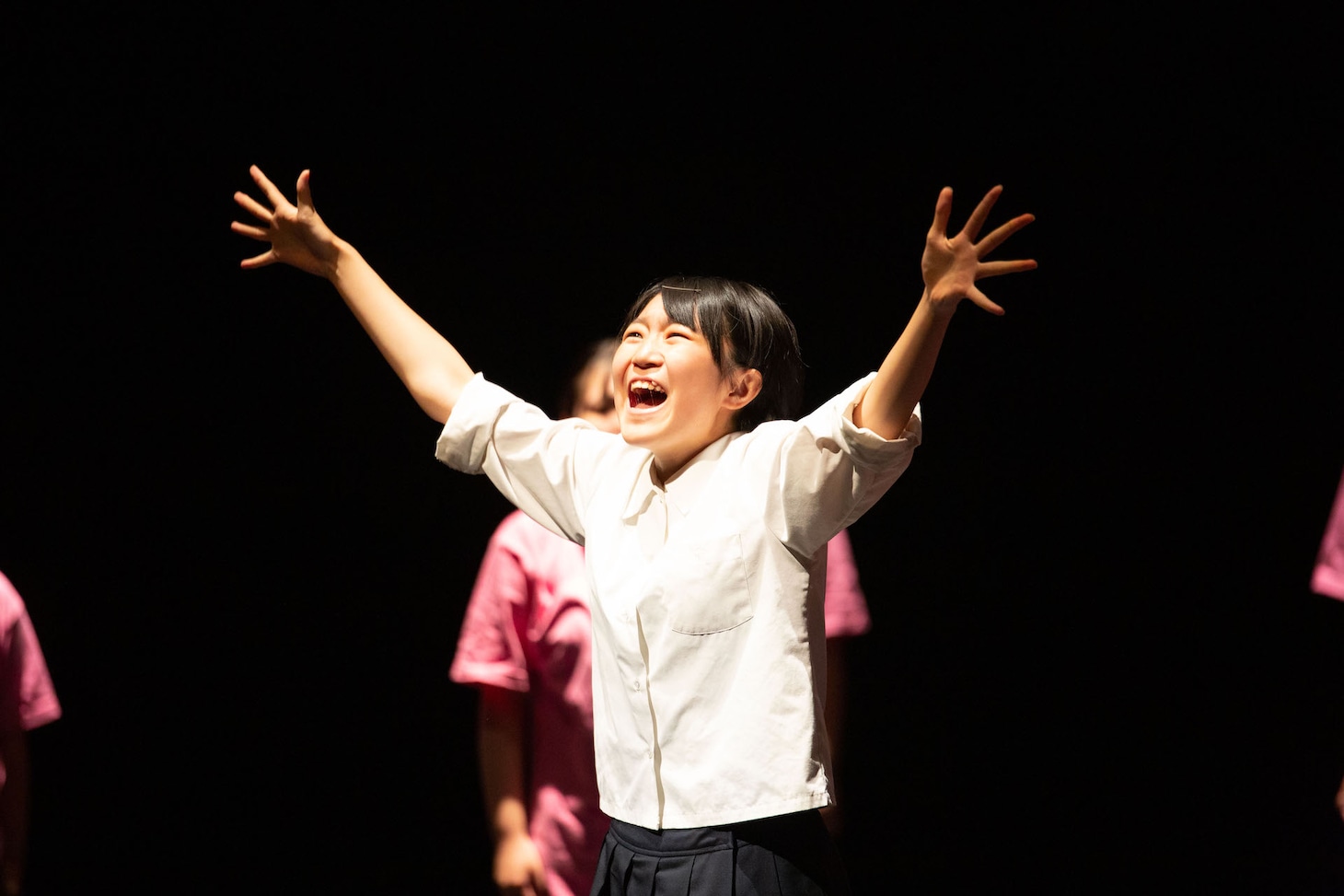 青森中央高校演劇部「ジンコちゃんの世界」より。（撮影：鈴木竜一郎）