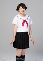 杉尾優香扮する佐原みよこ。