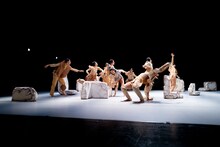 Co.山田うん「In C」より。