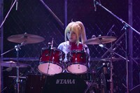 THEATER MILANO-Zaオープニングシリーズ「LIVE STAGE『ぼっち・ざ・ろっく！』」より。