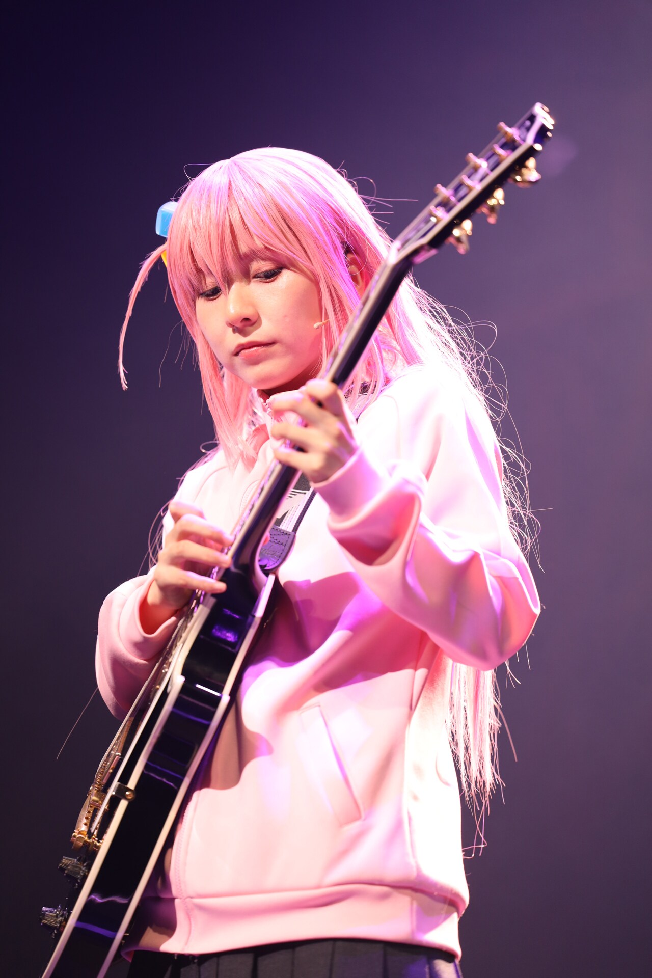 “ぼっち～ず”が妄想を具現化！結束バンドが劇場揺らす、舞台「ぼっち・ざ・ろっく」開幕