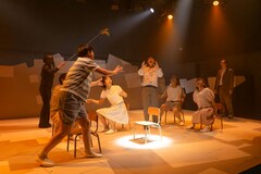 うりんこの50周年記念公演、岡田淳原作「フングリコングリ」開幕