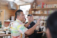 酒と話「どんちゃん港」より。（撮影：鈴木竜一朗）