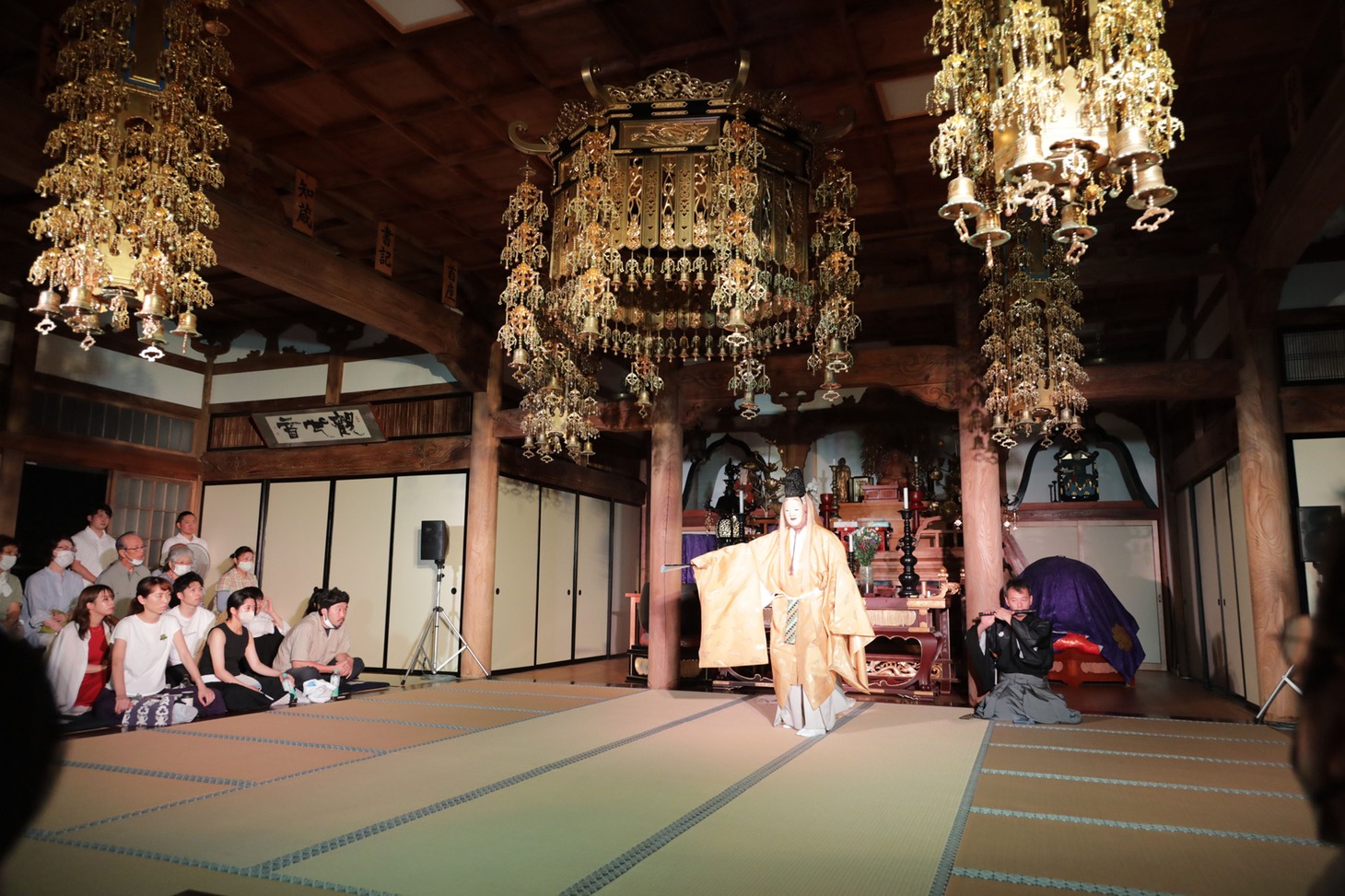 日没を祭れ 2023 第二日「日没よ、鎮まれ。」より。（撮影：鈴木竜一朗）