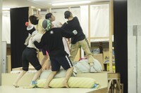 神奈川県民ホール“オープンシアター2023” ダンス劇「マリーの夢」稽古の様子。（撮影：武藤奈緒美）