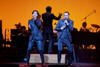 「ディズニー・ブロードウェイ・ヒッツ feat.アラン・メンケン supported by ディズニー★ JCBカード」より。（撮影：Maho Korogi）