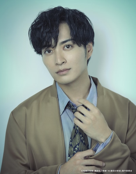 有栖川有栖役の矢田悠祐。