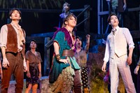 a new musical「ヴァグラント」より。（撮影：岡千里）