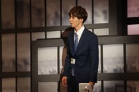 「SHINE SHOW! シャイン・ショウ！」より。