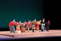 「みんなでやろう！ 組踊たいそう」より。（撮影：三上一行）