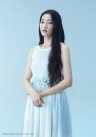 山崎紫生のビジュアル。