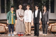“座長”七海ひろき、舞台「THE MONEY」開幕に「口角を上げてお楽しみください!」