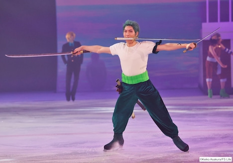 田中刑事扮するロロノア・ゾロ。