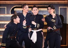 OSK日本歌劇団「へぼ侍」より。