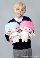 宮脇優扮する西宮諒。