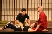 ゴツプロ！ 第8回公演「イノレバカ」より。（撮影：渡邉和弘）